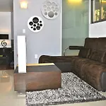 Business Suites SG