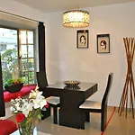 Business Suites SG